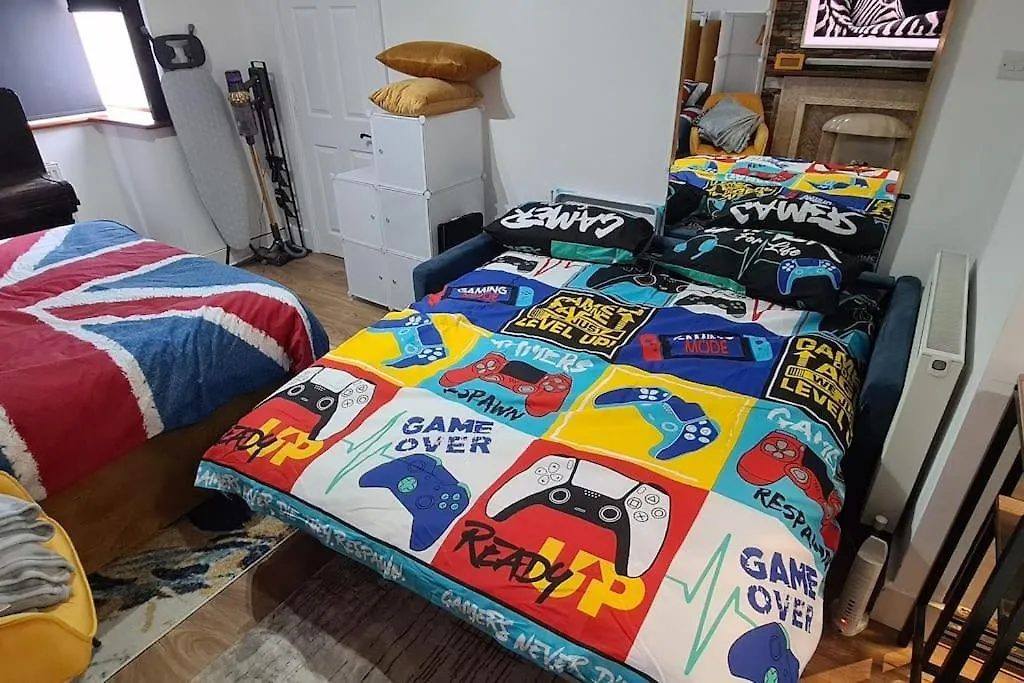 Luxury & Comfy City Break Studio Apartment London