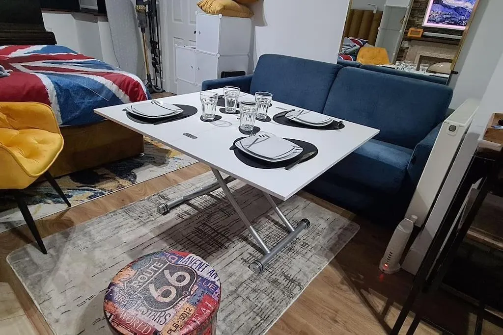 Luxury & Comfy City Break Studio Apartman London